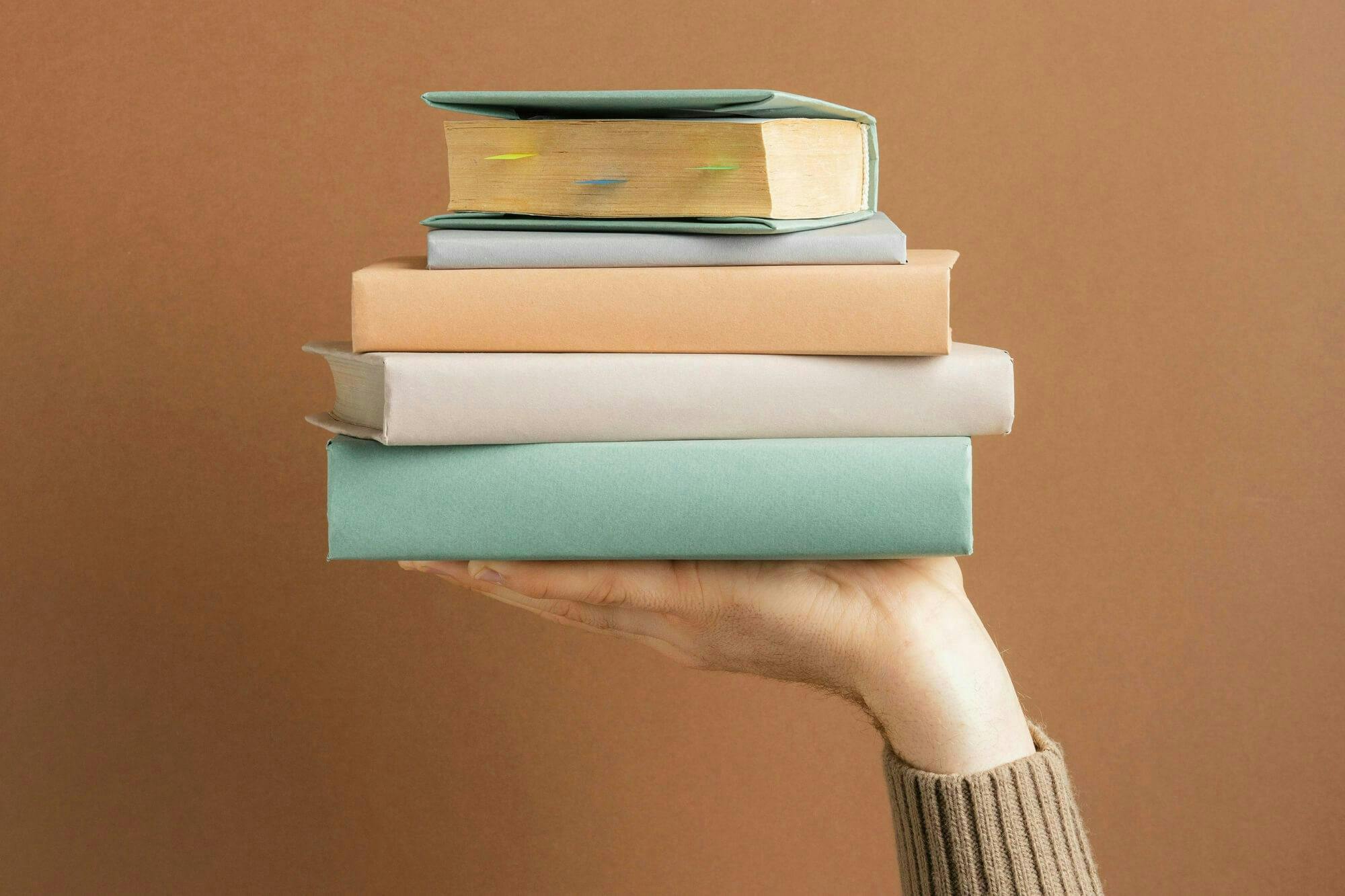 7 Essential Books To Read For Every Freelancer